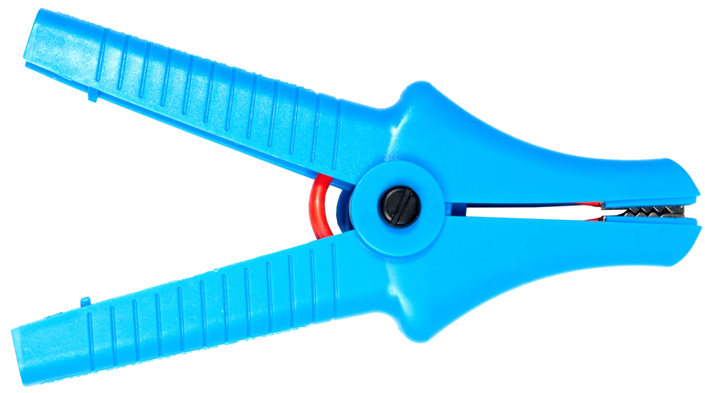K-09  Crocodile clip, blue, 11 kV, 32 A