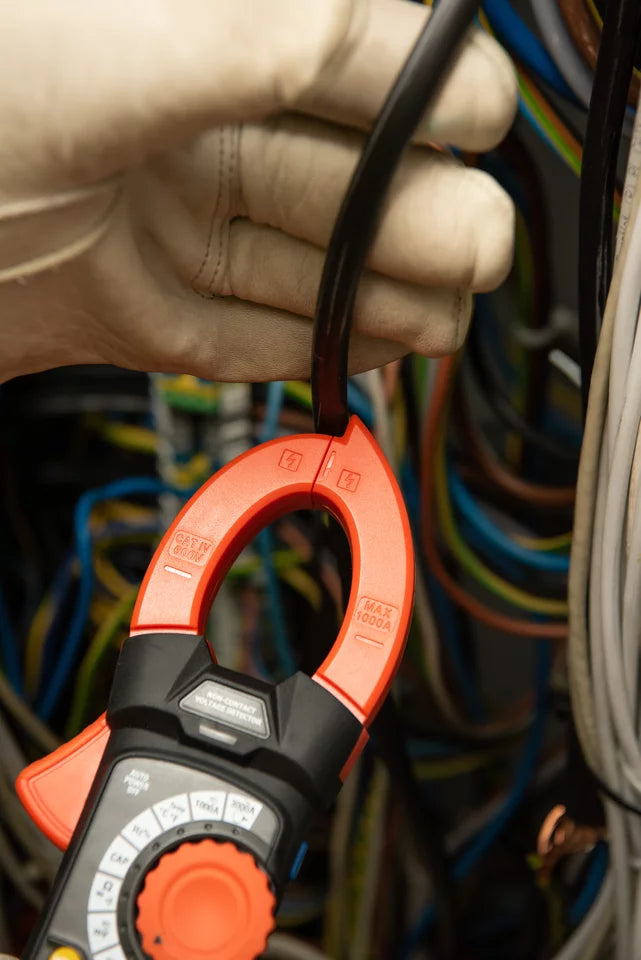CMP-3000 Clamp-on Meter