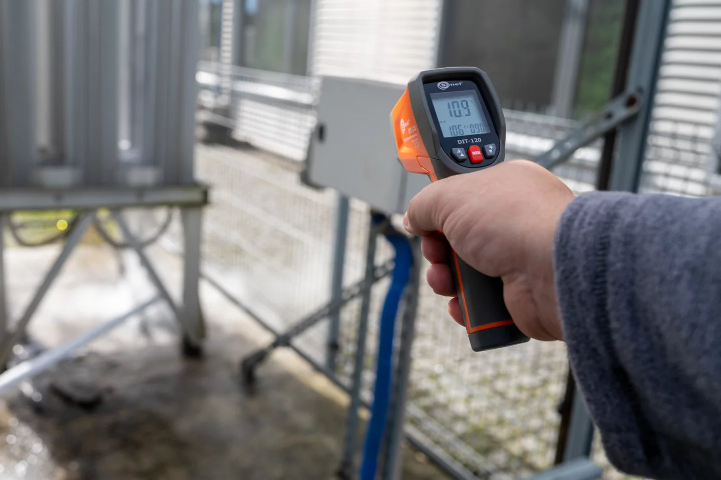 DIT-120 IR Thermometer