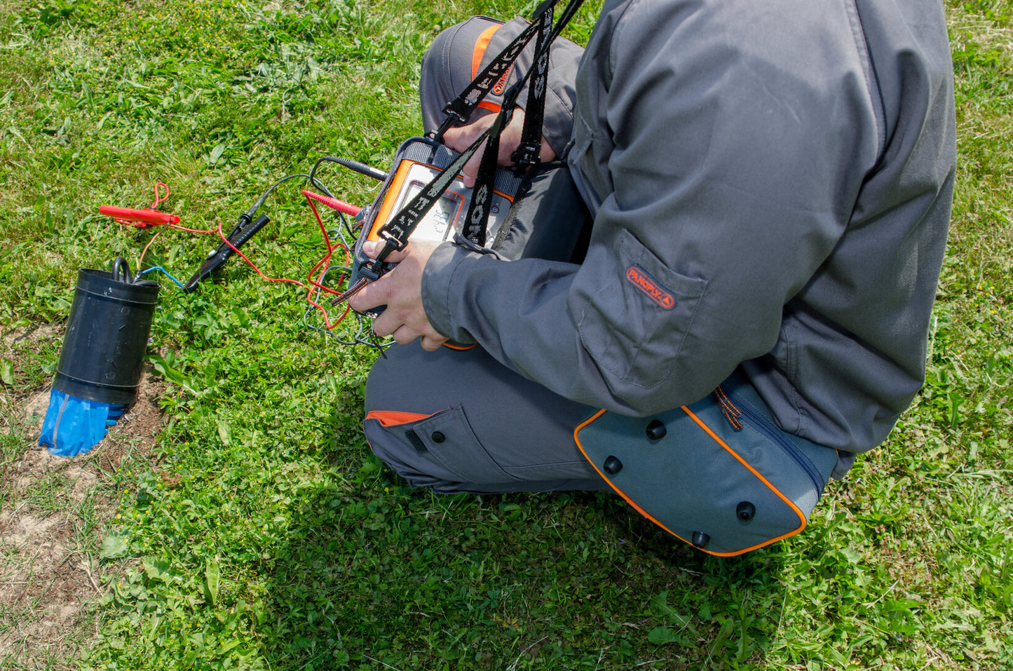 MIC-2501 Insulation Resistance Meter