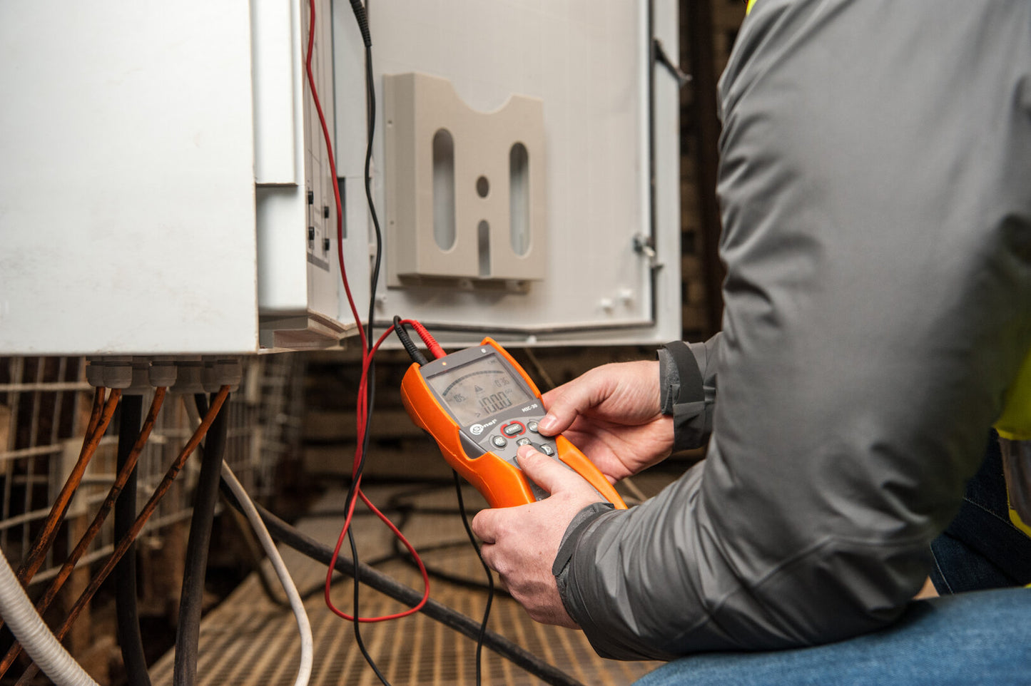 MIC-30 Insulation Resistance Meter