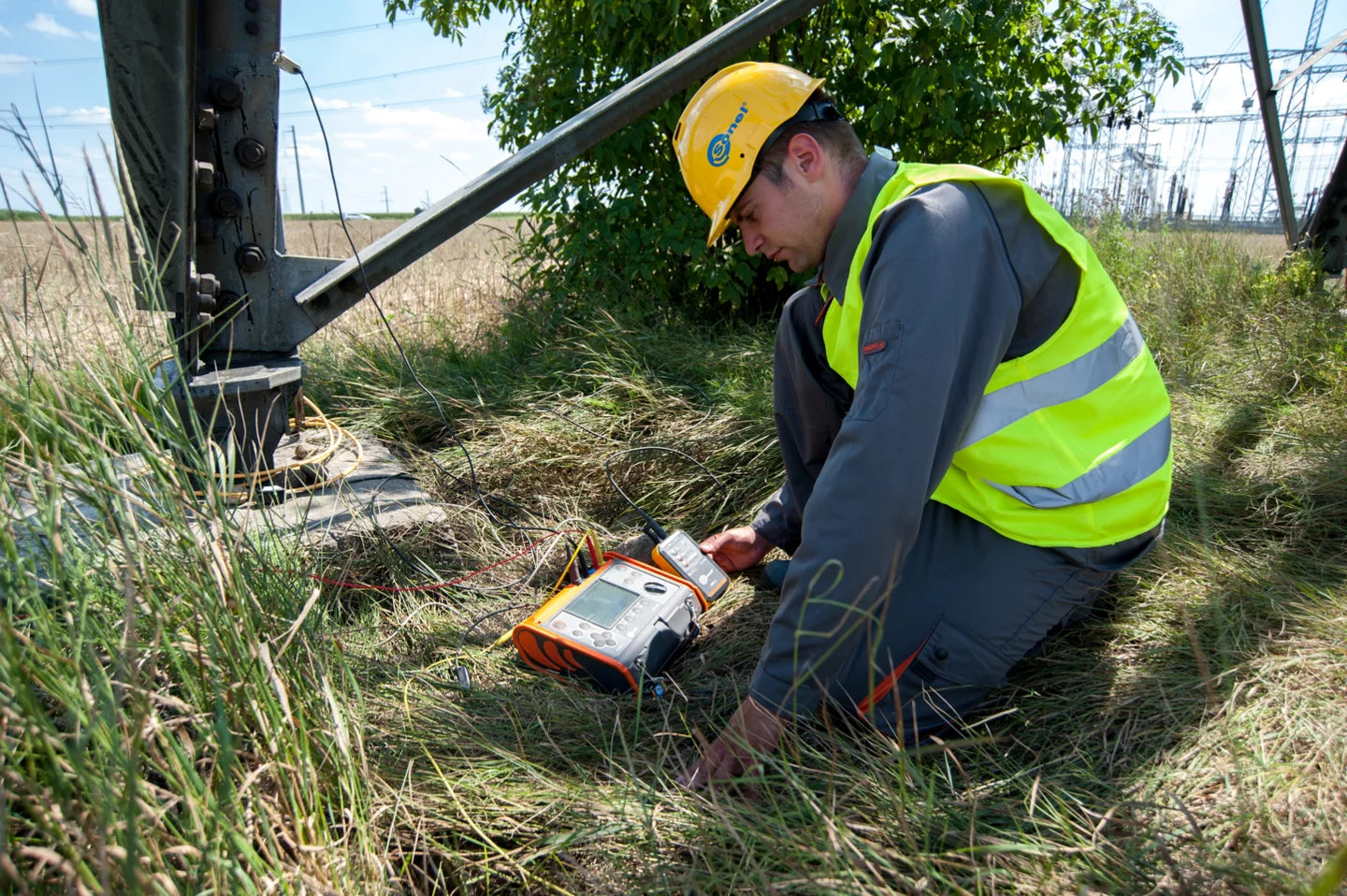 MRU-200 GPS Earth Resistance and Resistivity Meter