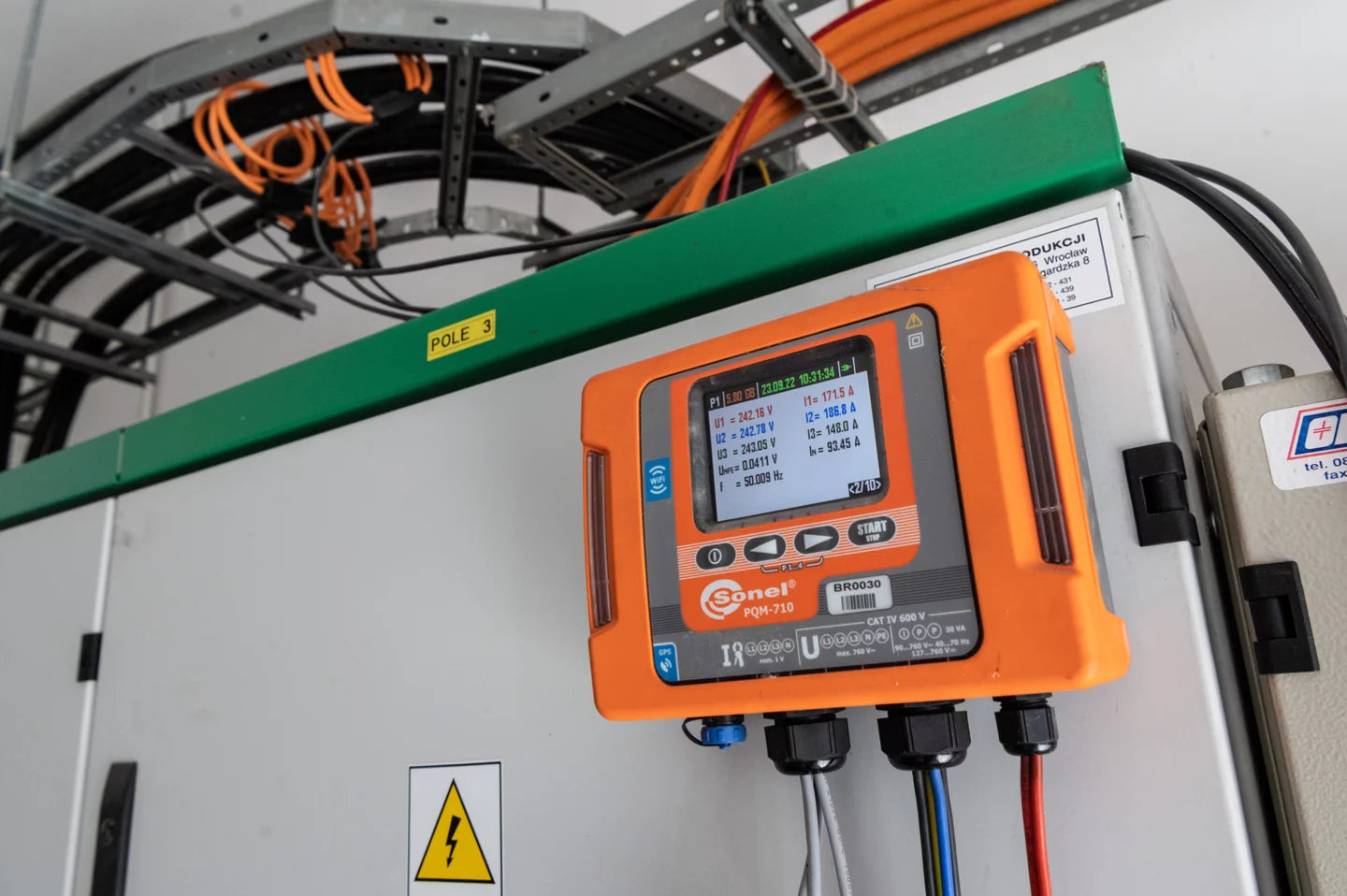 PQM-711 Power Quality Analyzer (Class A)