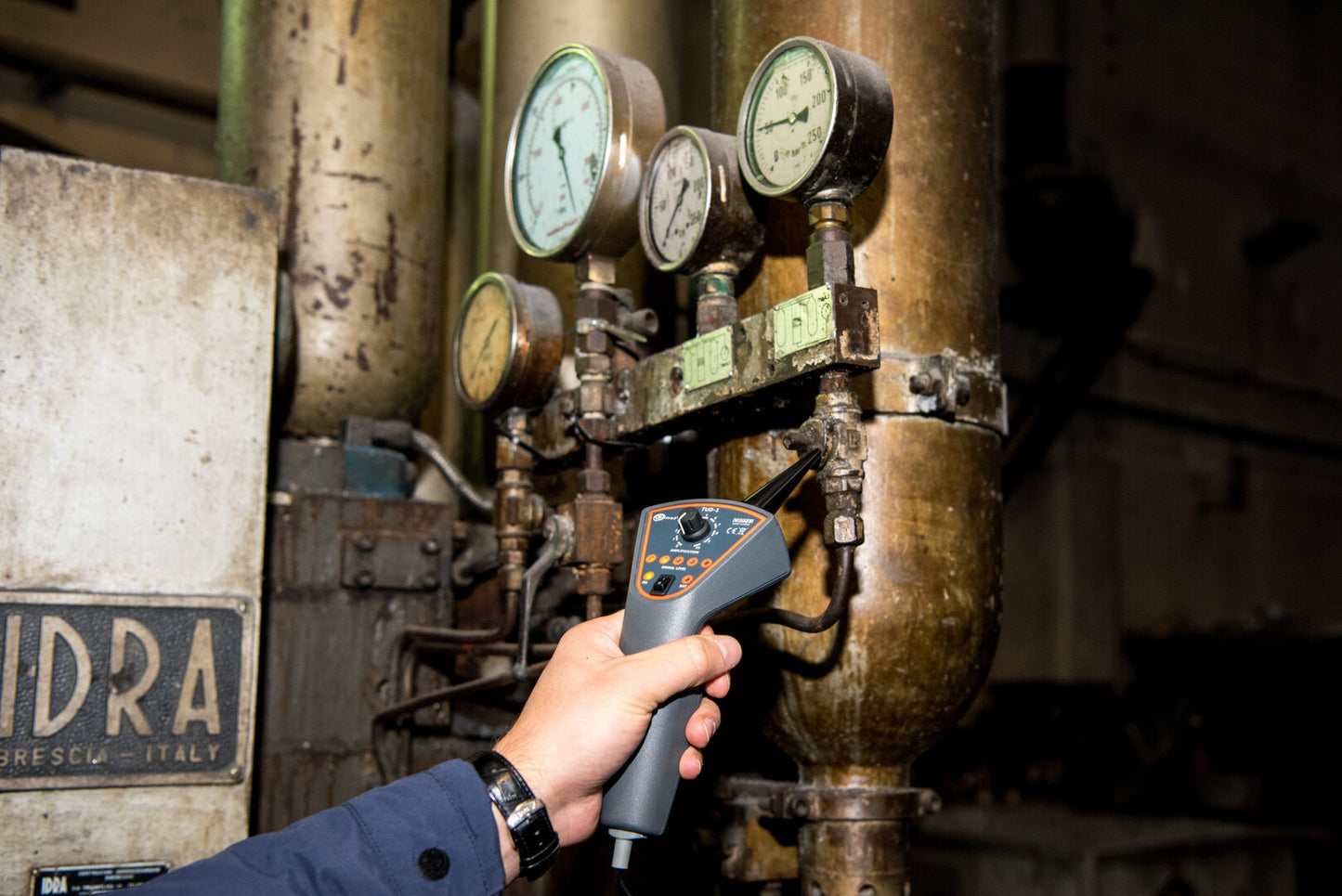 TUD-1 Ultrasonic Detector