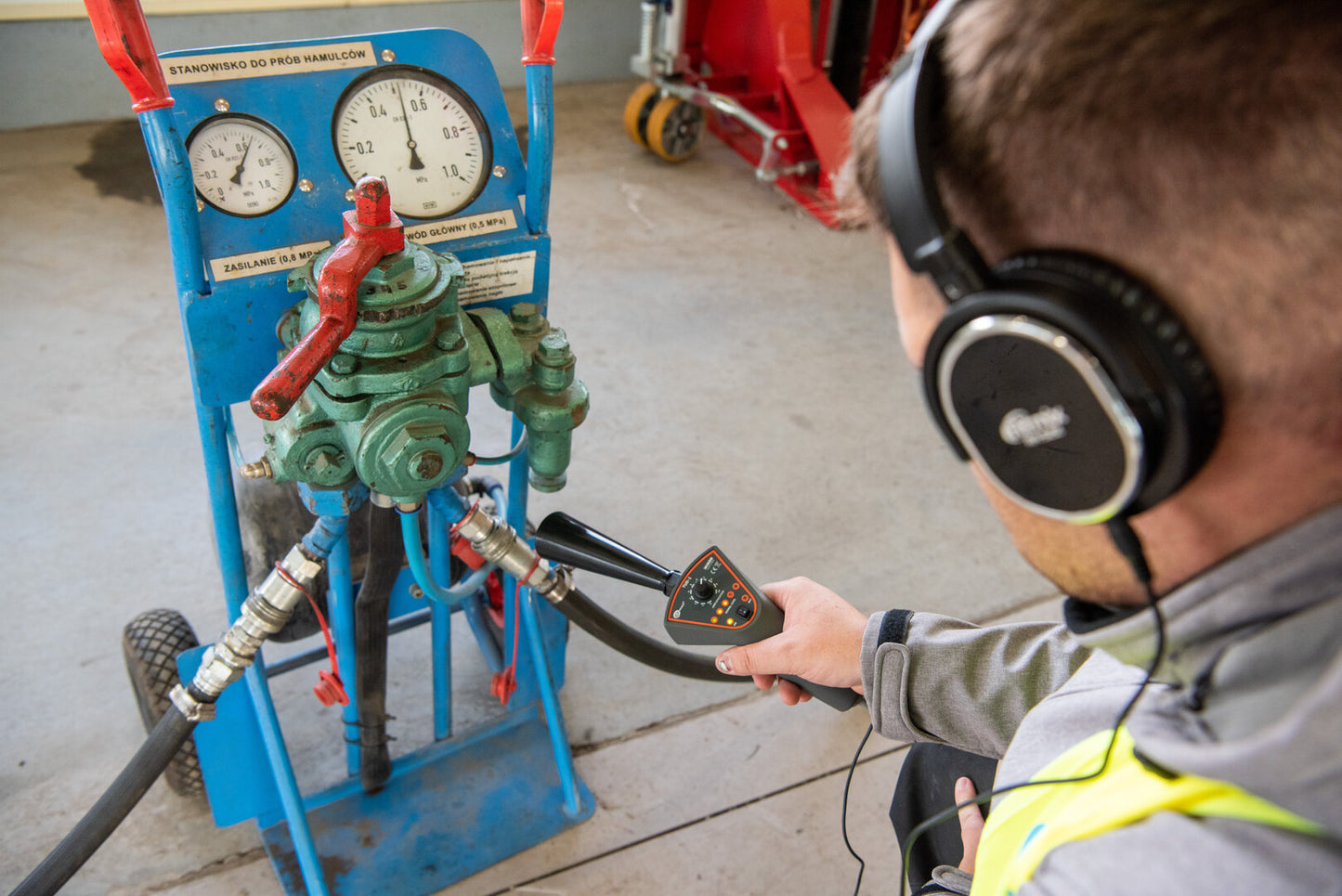 TUD-1 Ultrasonic Detector