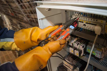 P-6 Voltage Tester