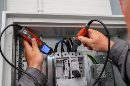 MIC-5 Insulation Resistance Meter