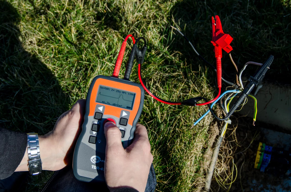 Tdr Testing TDR-410 Time Domain Reflectometer – Sonel Test Equipment USA